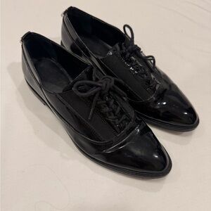 Calvin Klein Della Oxfords 7.5 Black Patent Vegan Shoes Academia Goth Preppy
